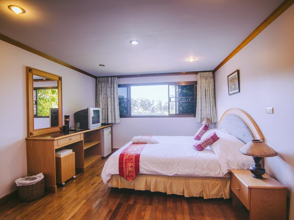 Tanita Lagoon Resort Udon Thani Cameră foto